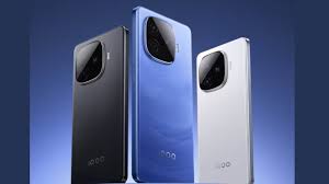 iQOO Z9 Turbo iQOO Z9 Turbo
